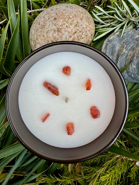 Luxury-energy-manifestation-candle-carnelian-3